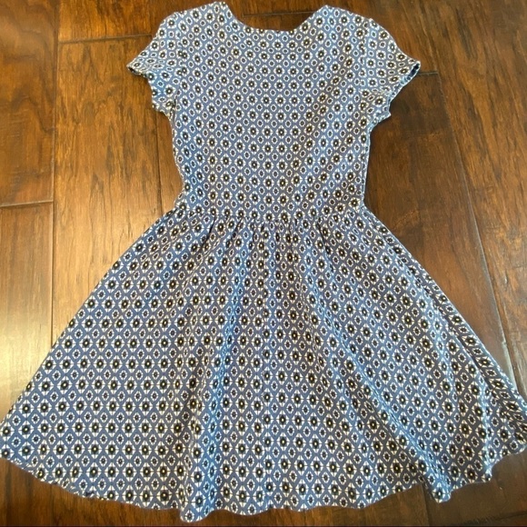 TOPSHOP Fit & Flare Skater Blue Knit Dress with Geometric Tile Print - Picture 6 of 14